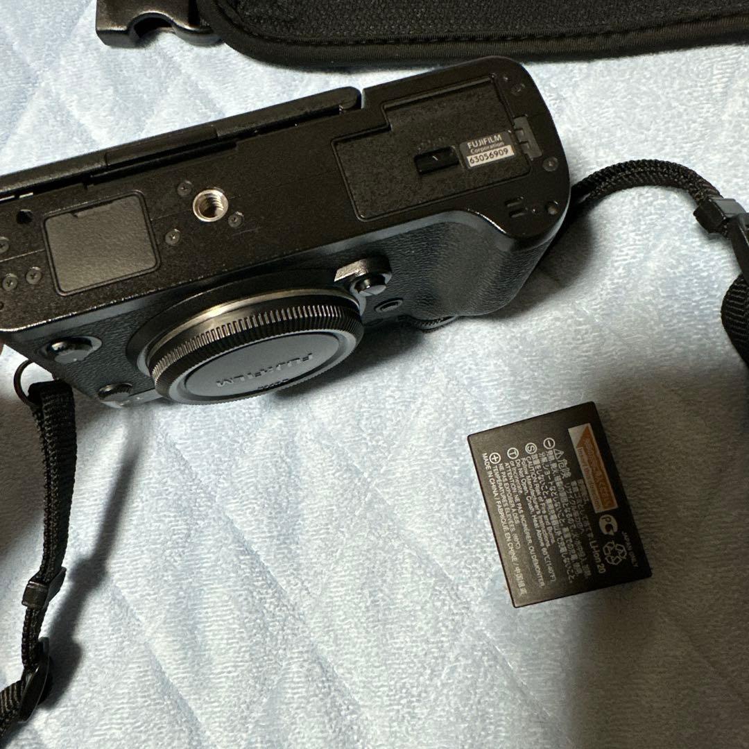FUJIFILM X-T2 カメラ　富士フィルム　JJC ストラップ
