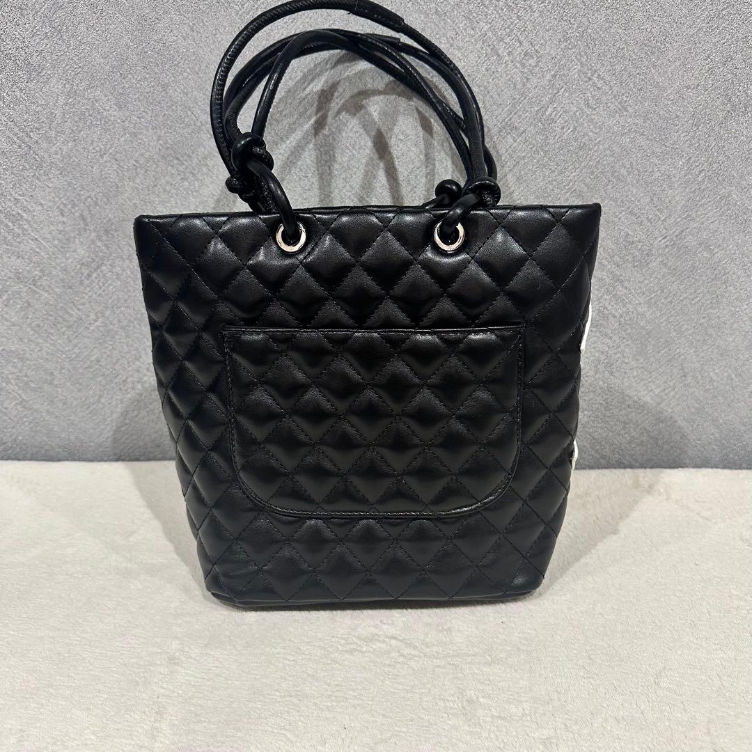 CHANEL ノベルティ　キルティングトートバッグ