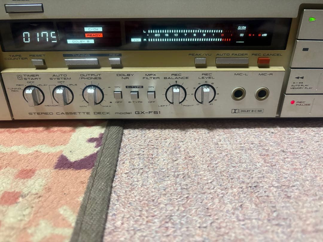 アカイ　カセットデッキGX-F51