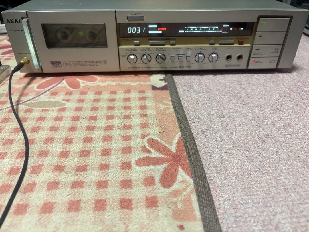 アカイ　カセットデッキGX-F51