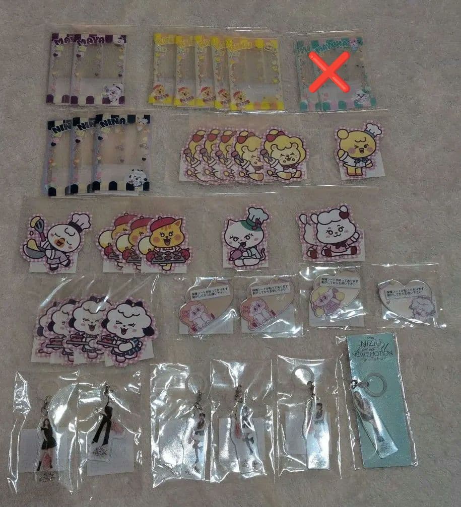 バラ売り⭕ NiziU オンラインくじ ステッカー フォトカ スリーブ チャーム