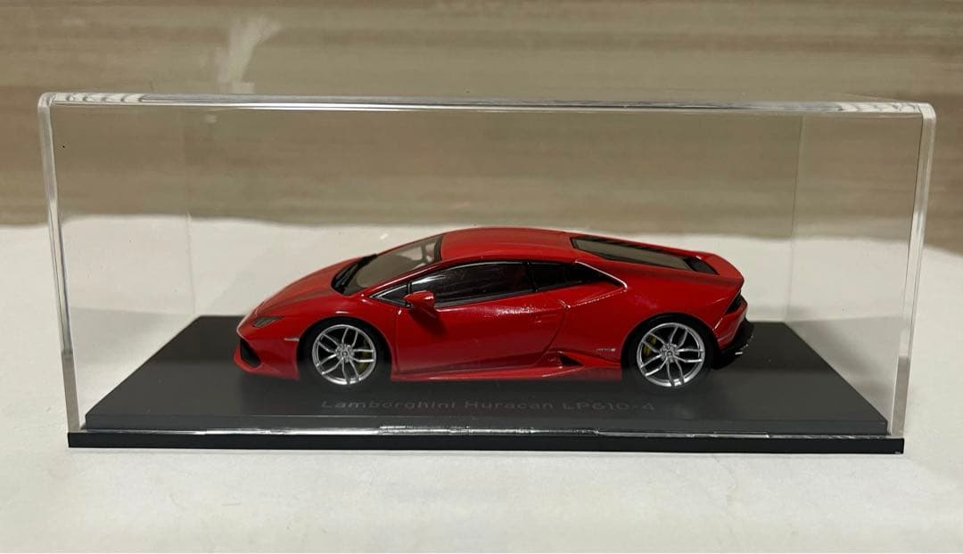 京商 1/43 ランボルギーウルカンLP610-4 Red Matallic