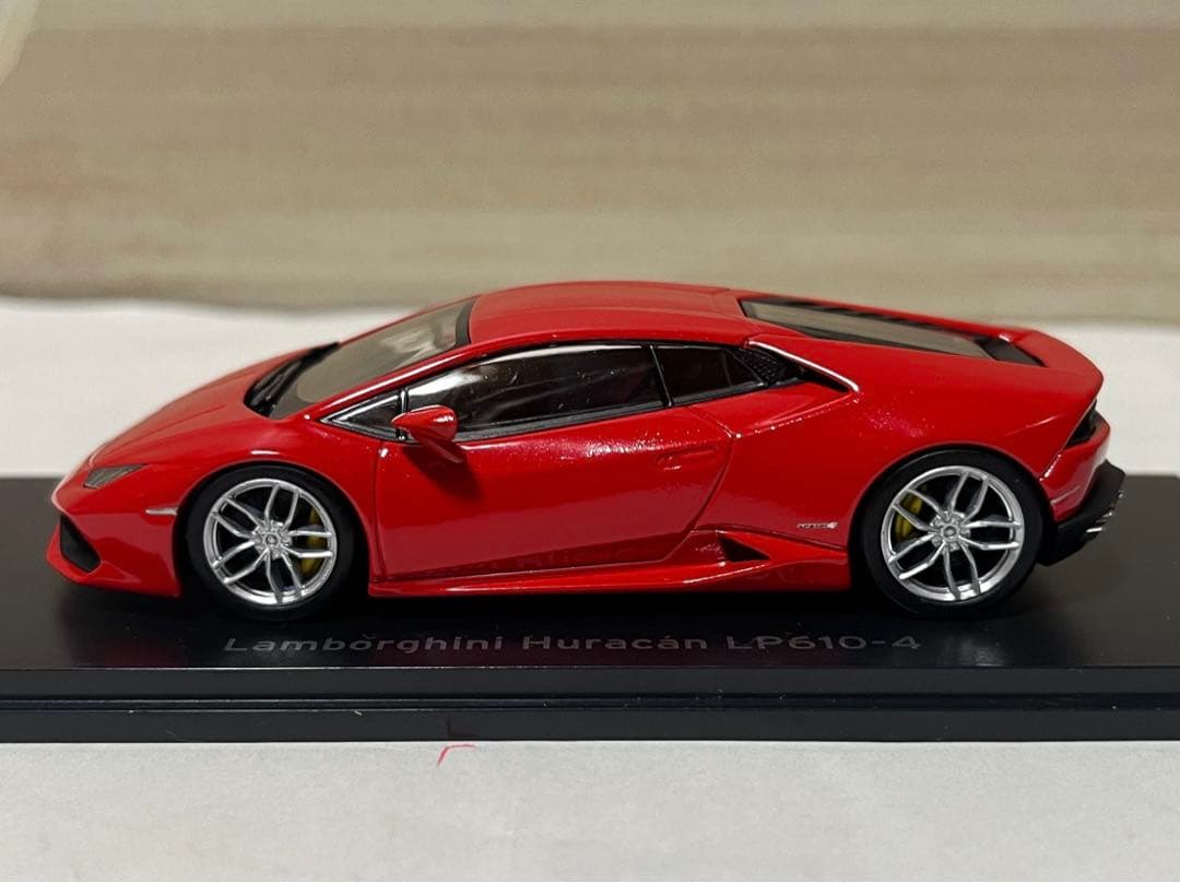 京商 1/43 ランボルギーウルカンLP610-4 Red Matallic