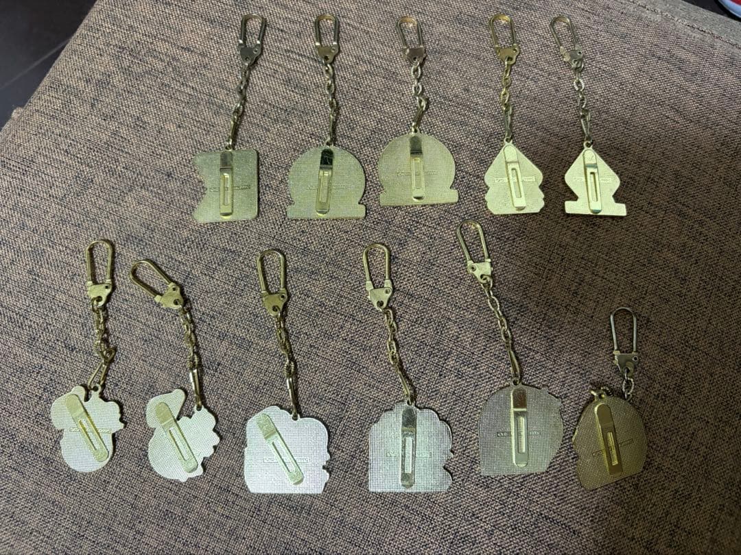【激レア 当時品】 ぴちぴちピッチ メタルチャーム キーホルダー 平成レトロ