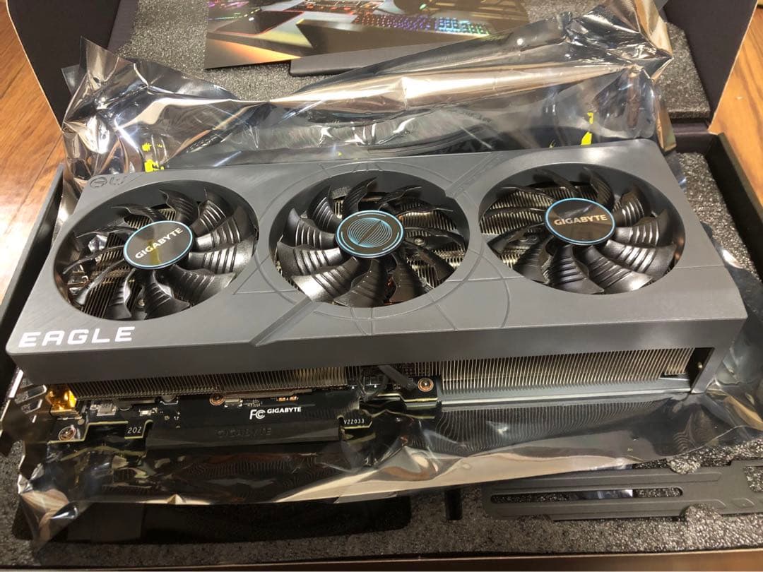 グラフィックボード・グラボ・ビデオカード GIGABYTE GeForce RTX 4070Ti EAGLE OC 12G