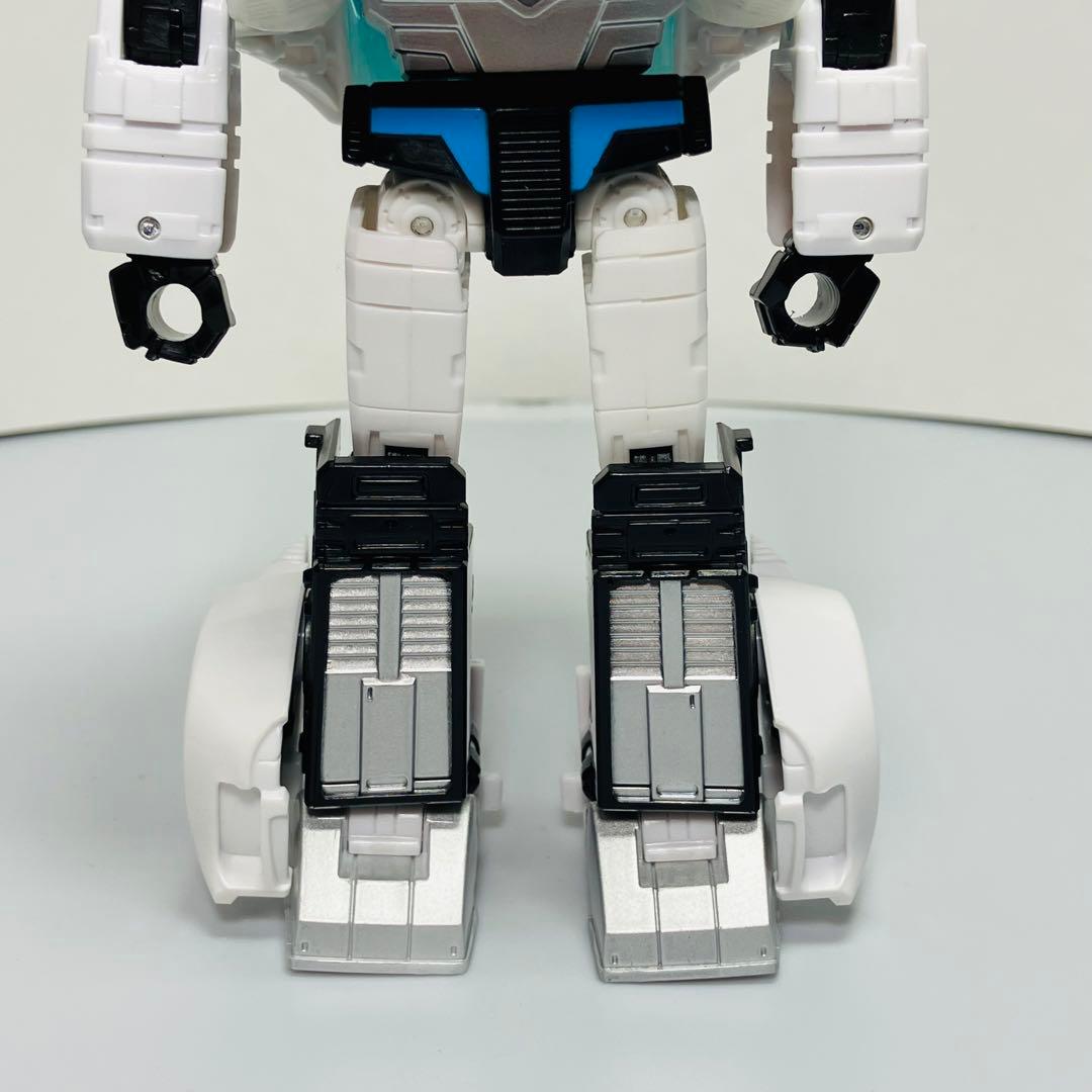 オートボットジャズ SS-59 トランスフォーマー スタジオシリーズ