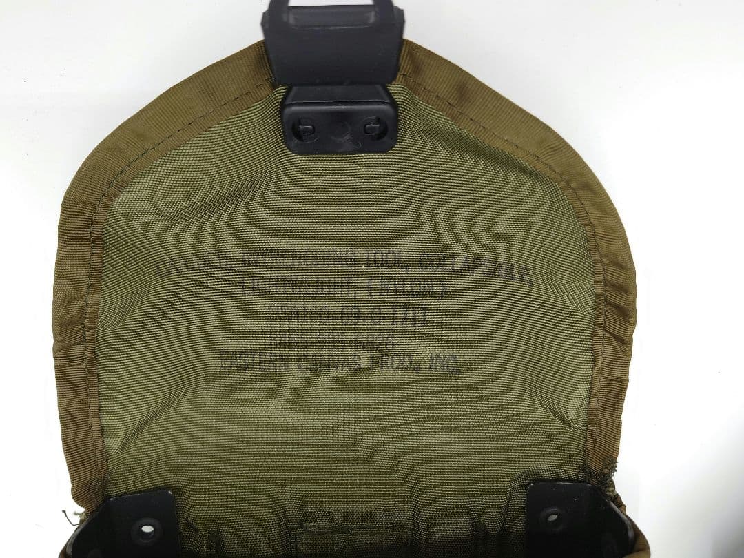 アメリカ軍実物放出品　69年製 イントレンチングツール（折りたたみ式）