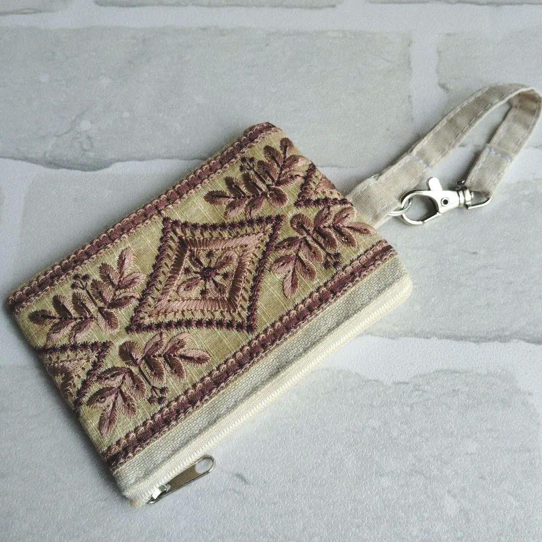 Moomn様 【おまとめ依頼】インド刺繍リボンのポーチ・キーケース 　6点