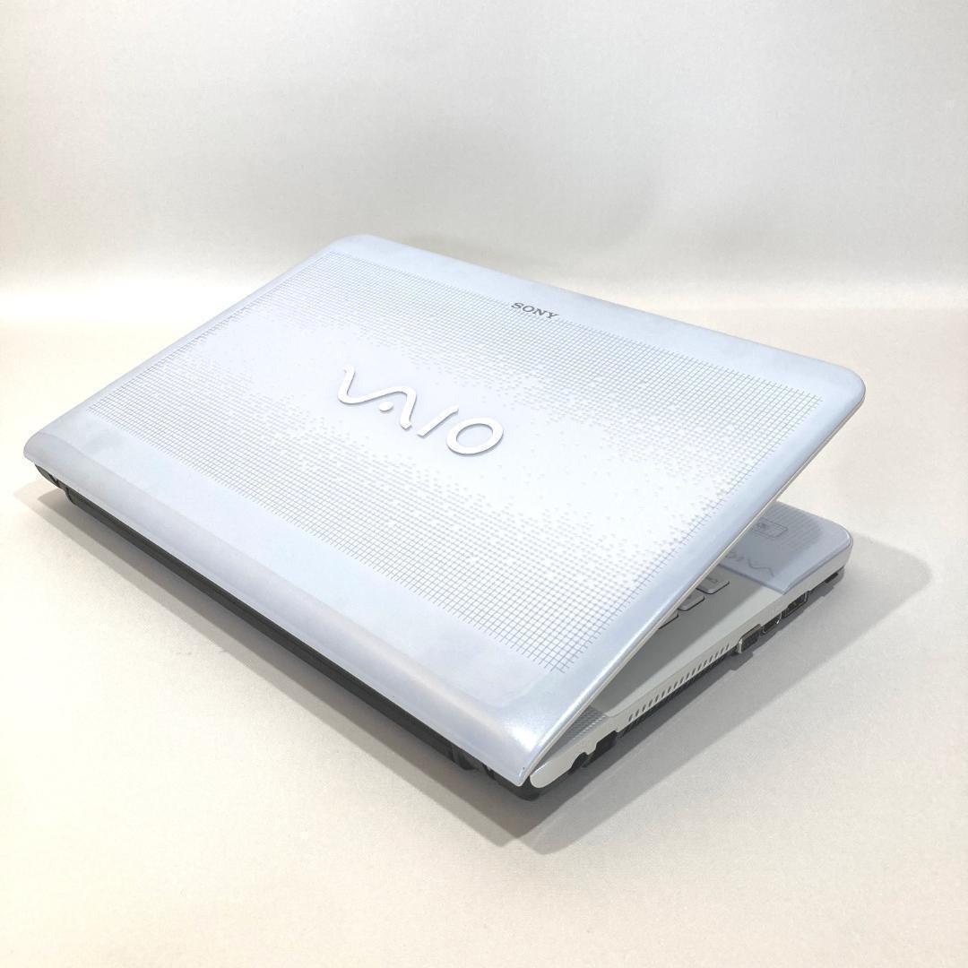 ✨美品✨快速i5・カメラ付き・DVD◇白◇すぐ使えるノートパソコン◇T310-2