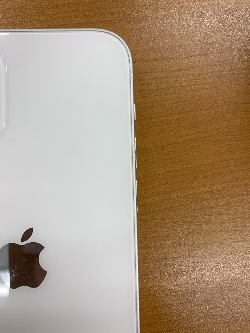 動作確認済 iPhone 12 64GB ID B4257