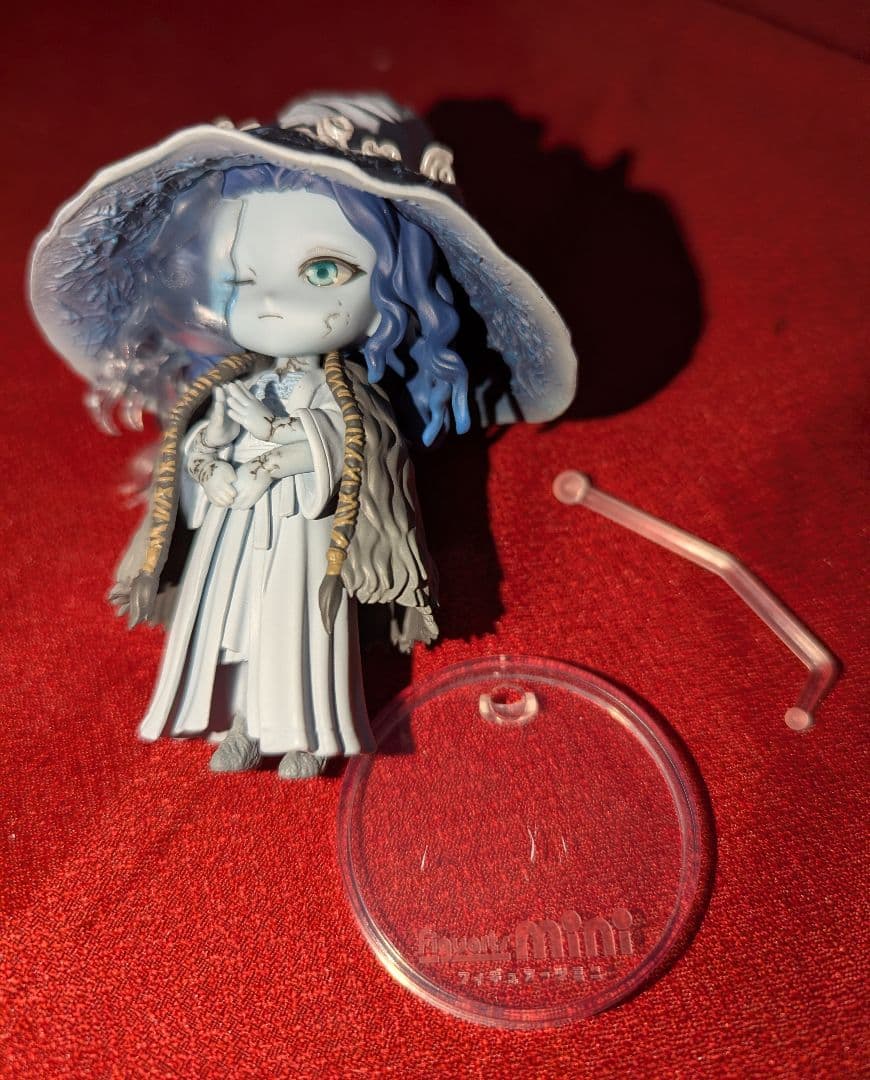 ジャンク Figuarts mini エルデンリング 魔女ラニ
