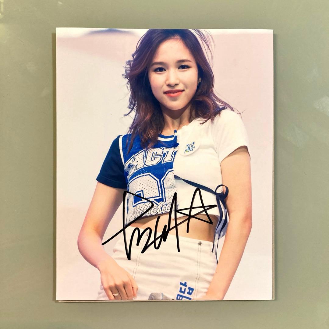 ミナ直筆サイン入り超大型写真…MINA…TWICE…
