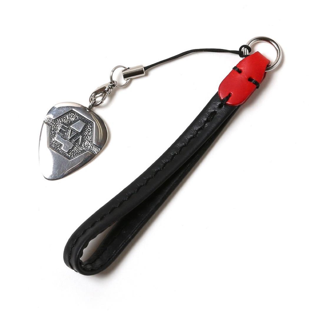 本革＆シルバーチャーム付ストラップ EVA04