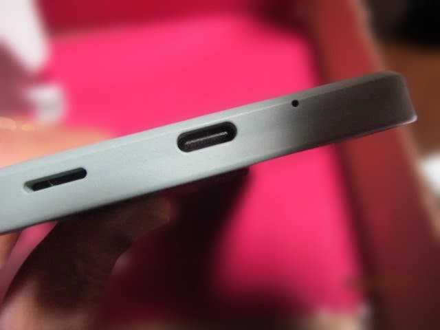 AQUOS wish　shg06　os:13　64gb　元デモ機　50-8634