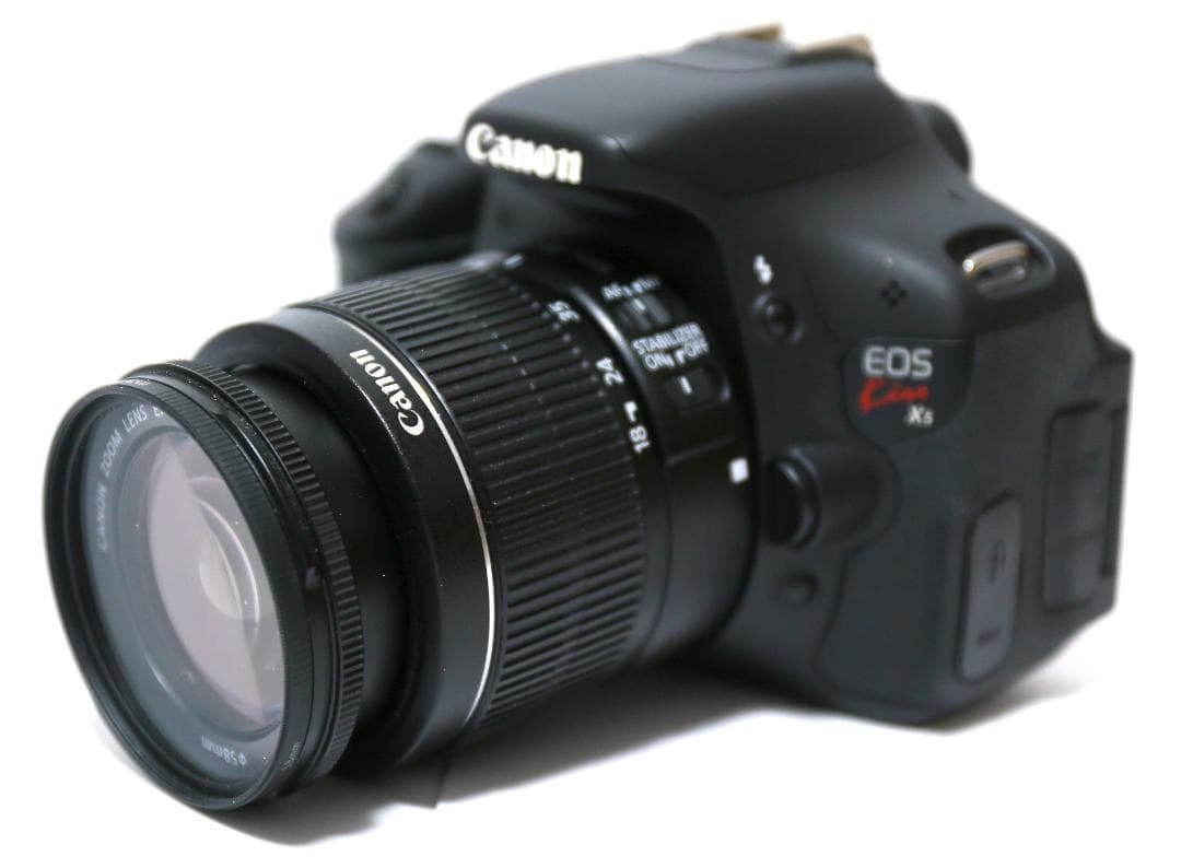 キヤノンEOS Kiss X5 デジタル一眼レフカメラとレンズキット（完動品）