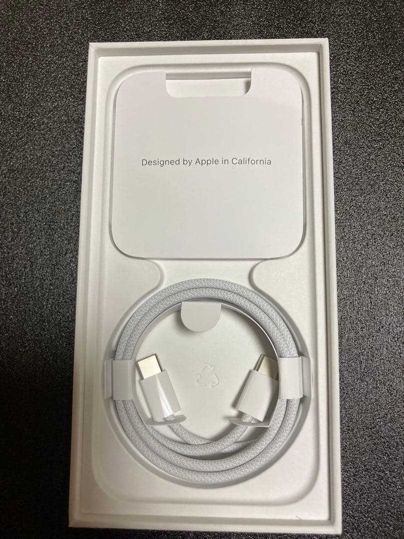 Apple iPhone 15 128GB ブラック　SIMフリー　本体　残債無