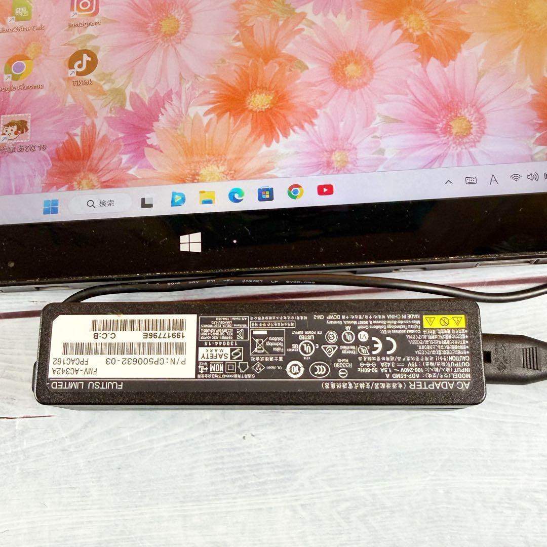 すぐ使える❣️大人気❣️お絵描きタブレット‼️第6世代Corei5✨Wカメラ✨SSD