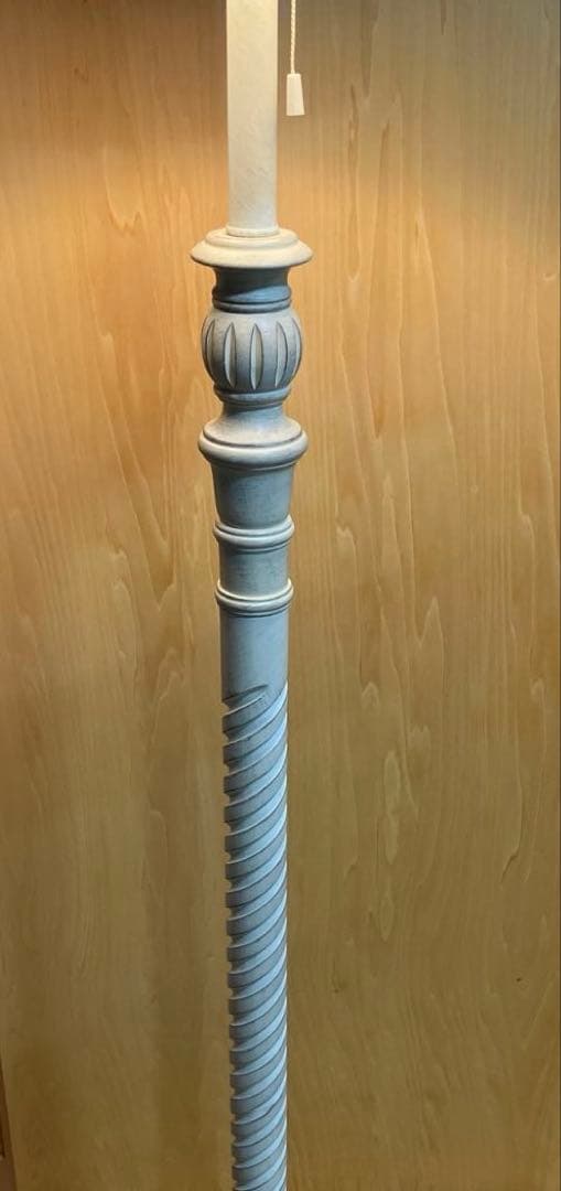 ローラアシュレイ　フロアランプ