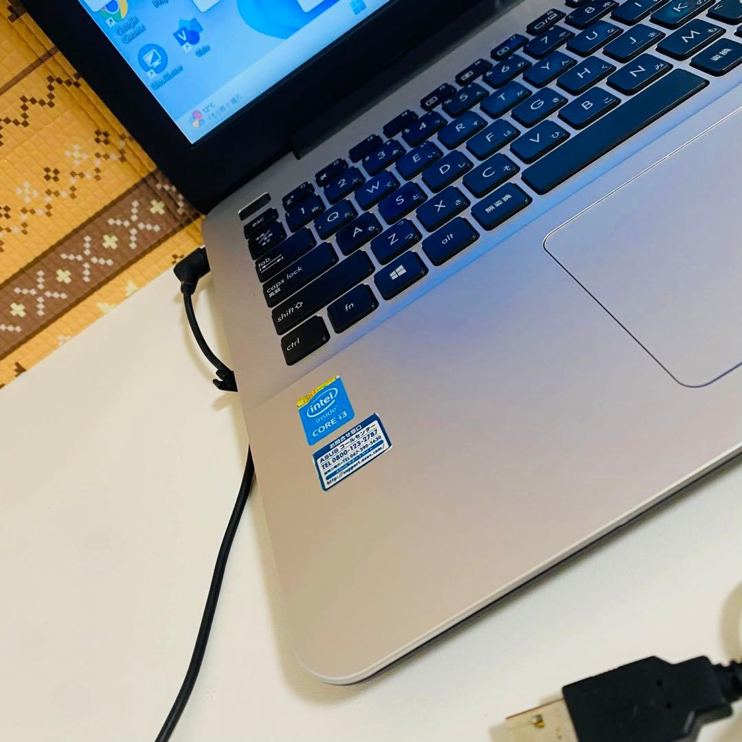 Y973 ASUSノートパソコンSSD高速 WEBカメラ Windows11