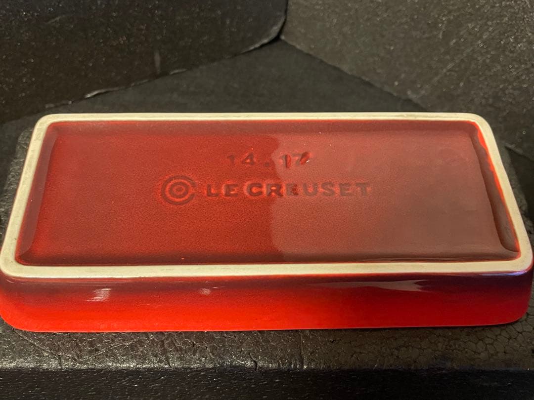 ル・クルーゼ　ティーポット　マグカップ2個　ミニココットハート型2個　トレー付き