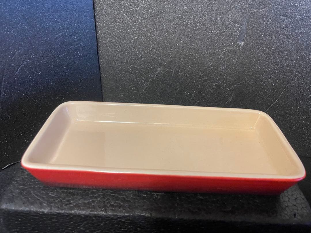 ル・クルーゼ　ティーポット　マグカップ2個　ミニココットハート型2個　トレー付き