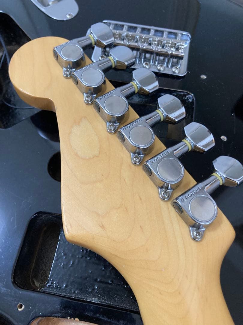 Fender Japan ST33R Stratocaster 22Fローズ指板