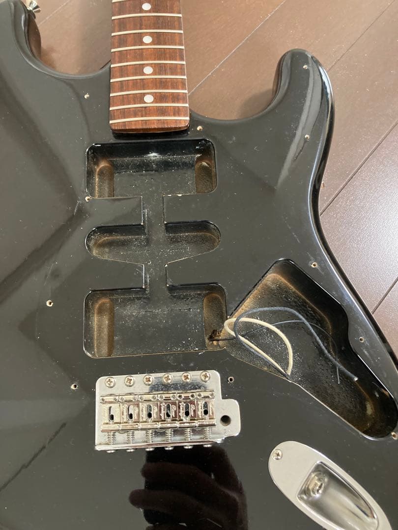 Fender Japan ST33R Stratocaster 22Fローズ指板