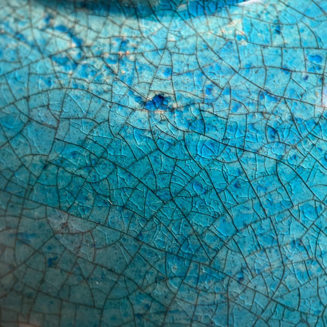 ペルシャ トルコ石釉黒彩碗 セルジューク〜イルハン朝 12–14世紀