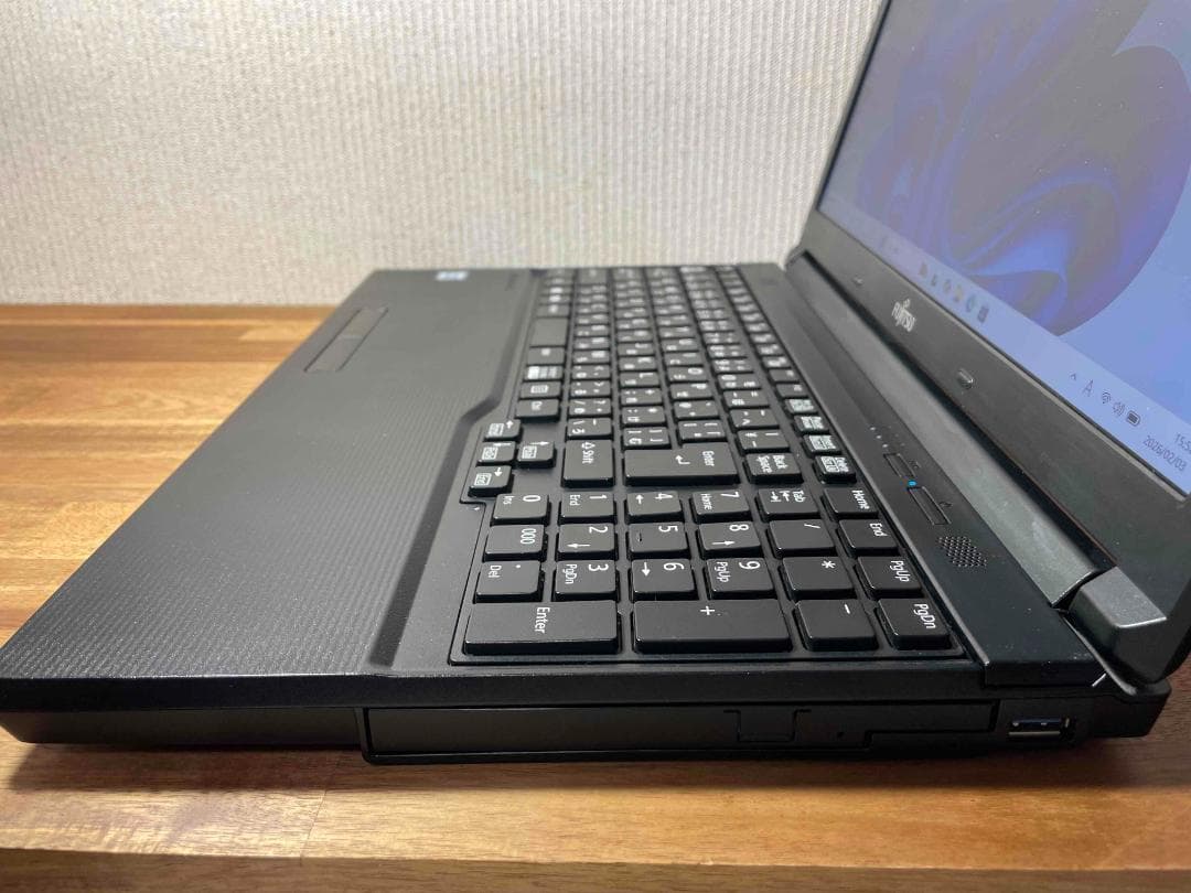 Win11 Office LIFEBOOK メモリ8GB 新品SSD240GB