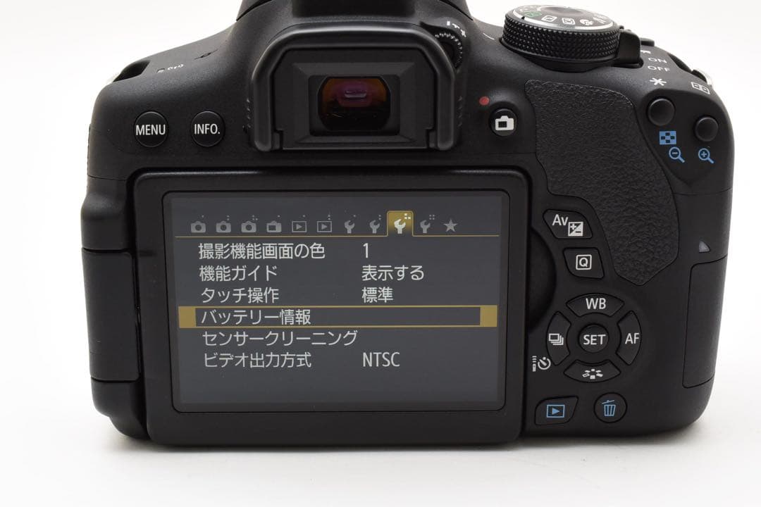 保証付き/デジタル 一眼レフ カメラcanon kiss x8i標準レンズセット