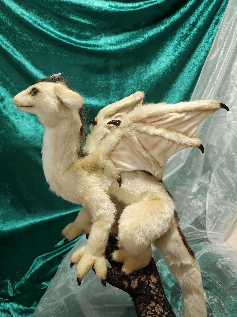 アートドール　ドラゴン ぬいぐるみ 　全身可動