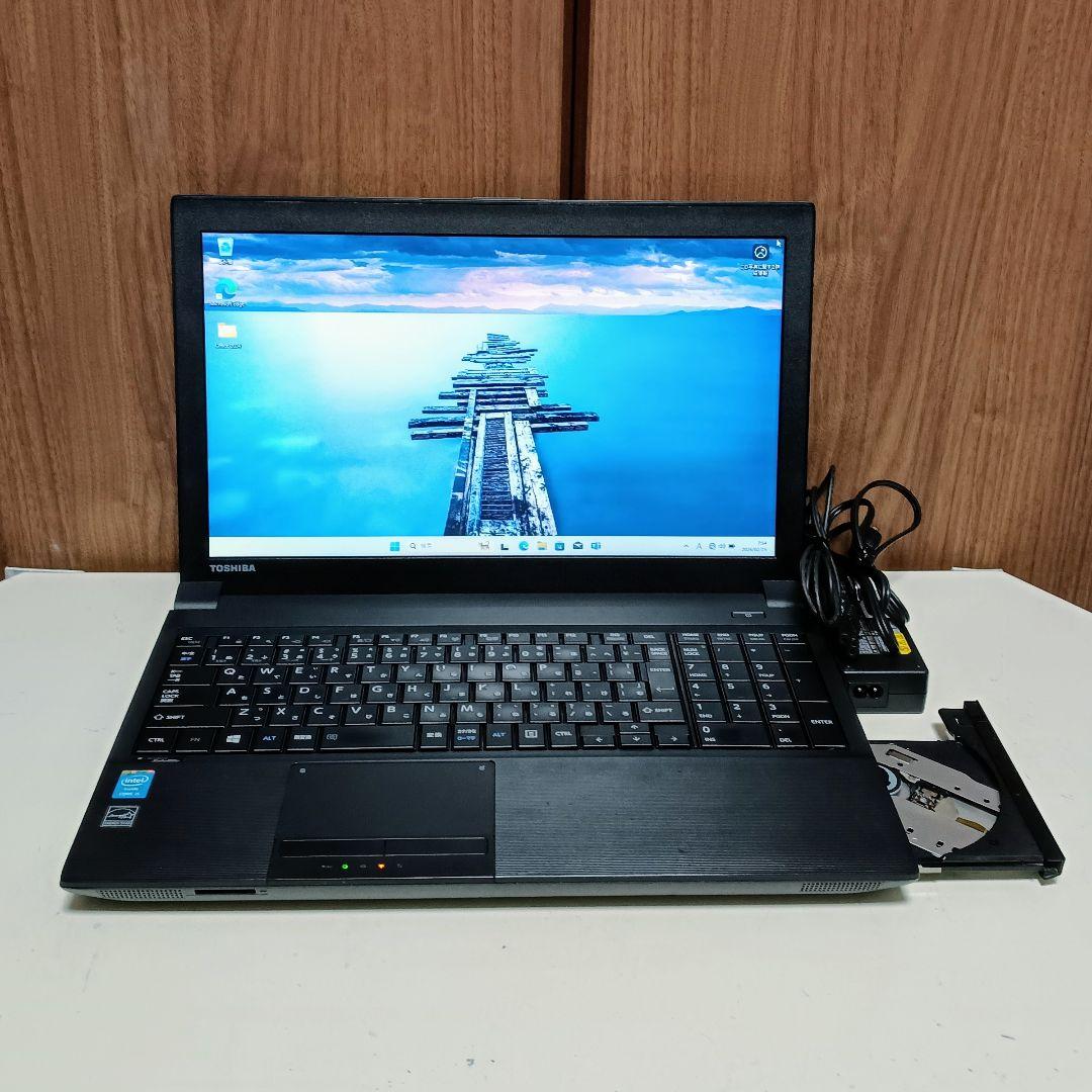 TOSHIBA dynabook Corei5 メモリ8GB SSD256GB