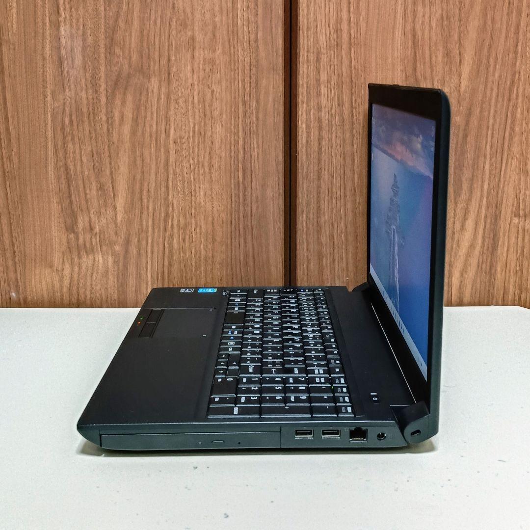 TOSHIBA dynabook Corei5 メモリ8GB SSD256GB