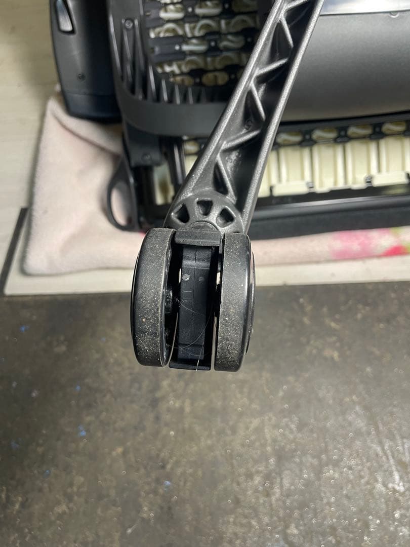 ハーマンミラー エンボディチェア