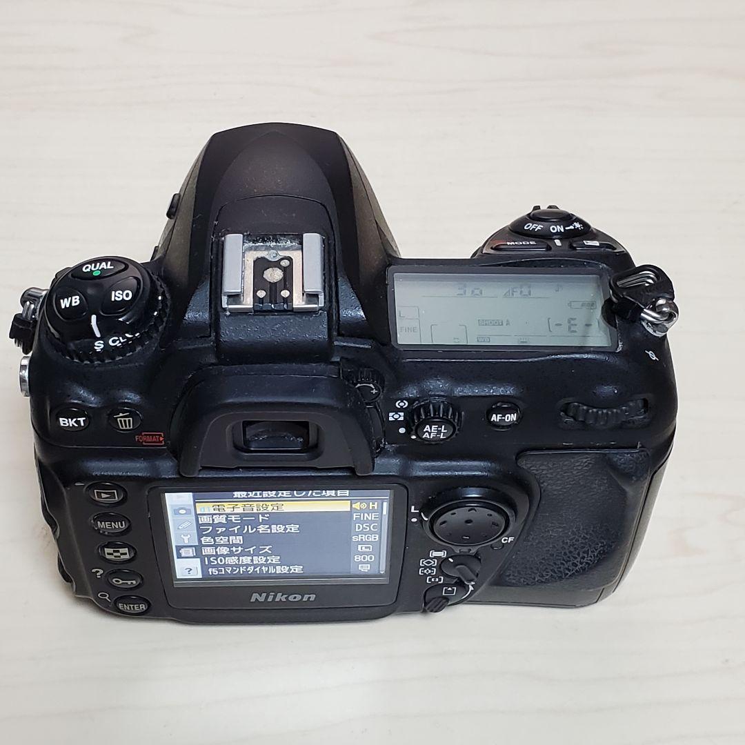 Nikon D200 ショット数 約130,000回超 レンズ付 バッテリー無し