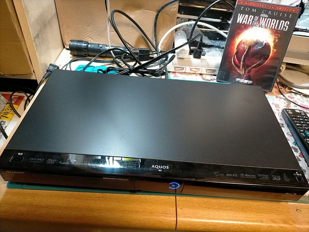 ☆シャープ・ブルーレイレコーダーBD-W515 美観