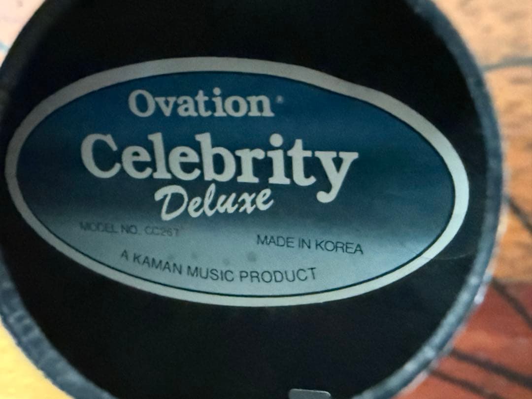 ギター Ovation Celebrity Deluxe CC267