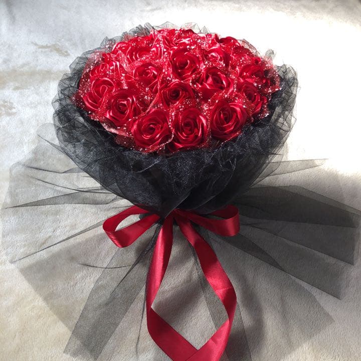 オーダーページ　手作り薔薇　プレゼント お祝い 枯れない花 特別な人へ