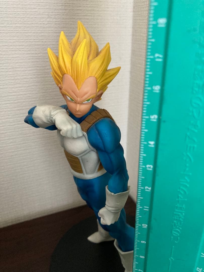 ドラゴンボール　フィギュア　5体セット ベジータ　バーダック　悟空　トランクス