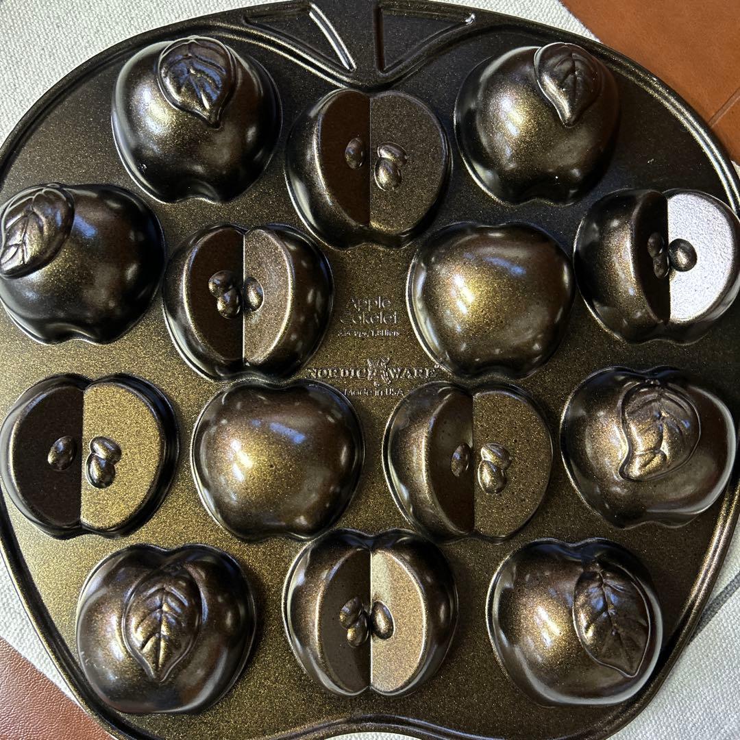 Nordic Ware Apple Cakelet 鋳鉄製ケーキ型中古美品