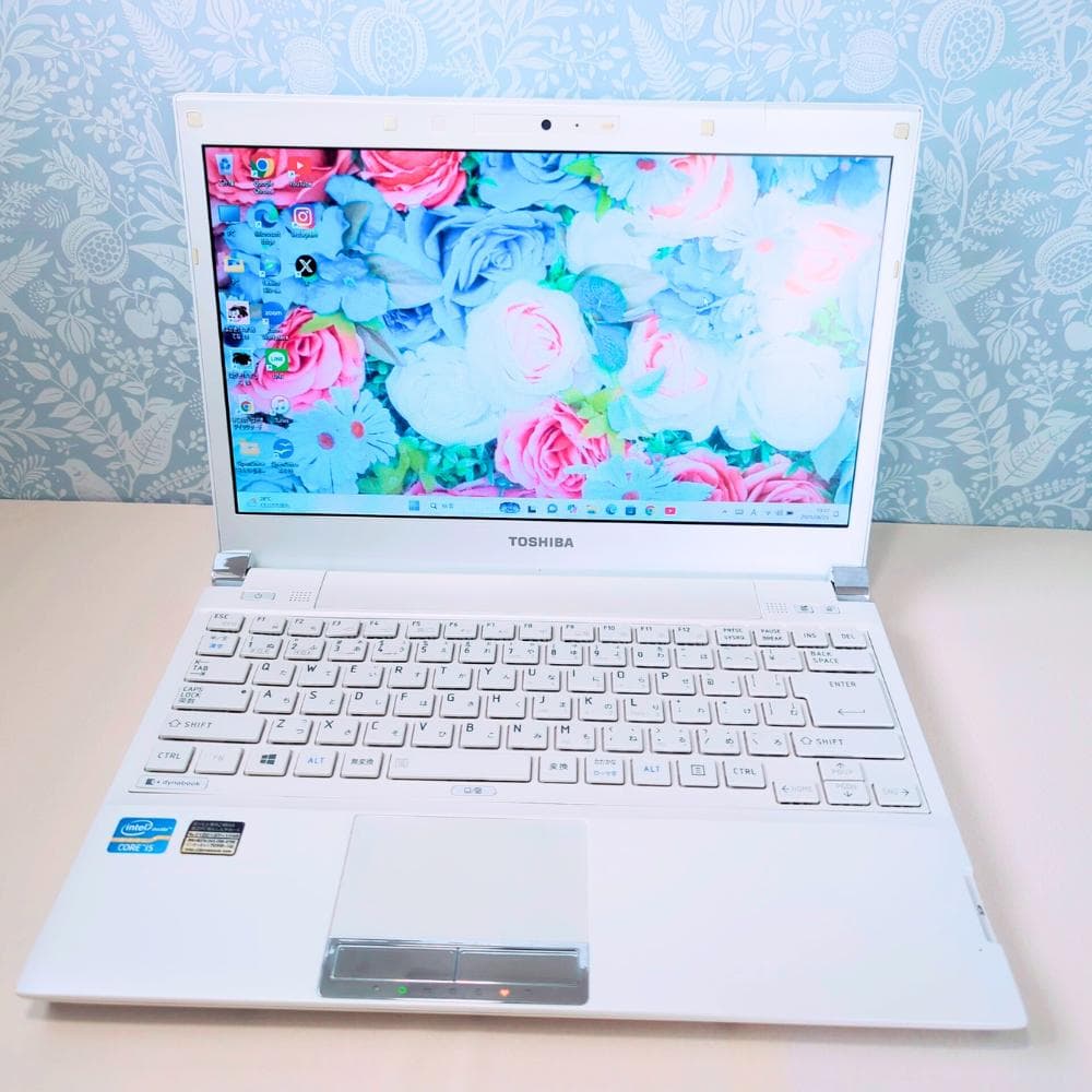 【訳アリ特価】ノートパソコン　Win１１✨dynabook✨白✨i5✨練習にも〇
