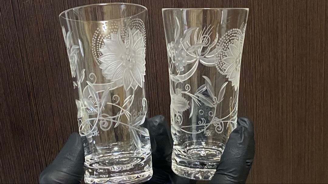 終売品・カガミクリスタルグラス・皇室献上品・菊の紋　ペア2客セット