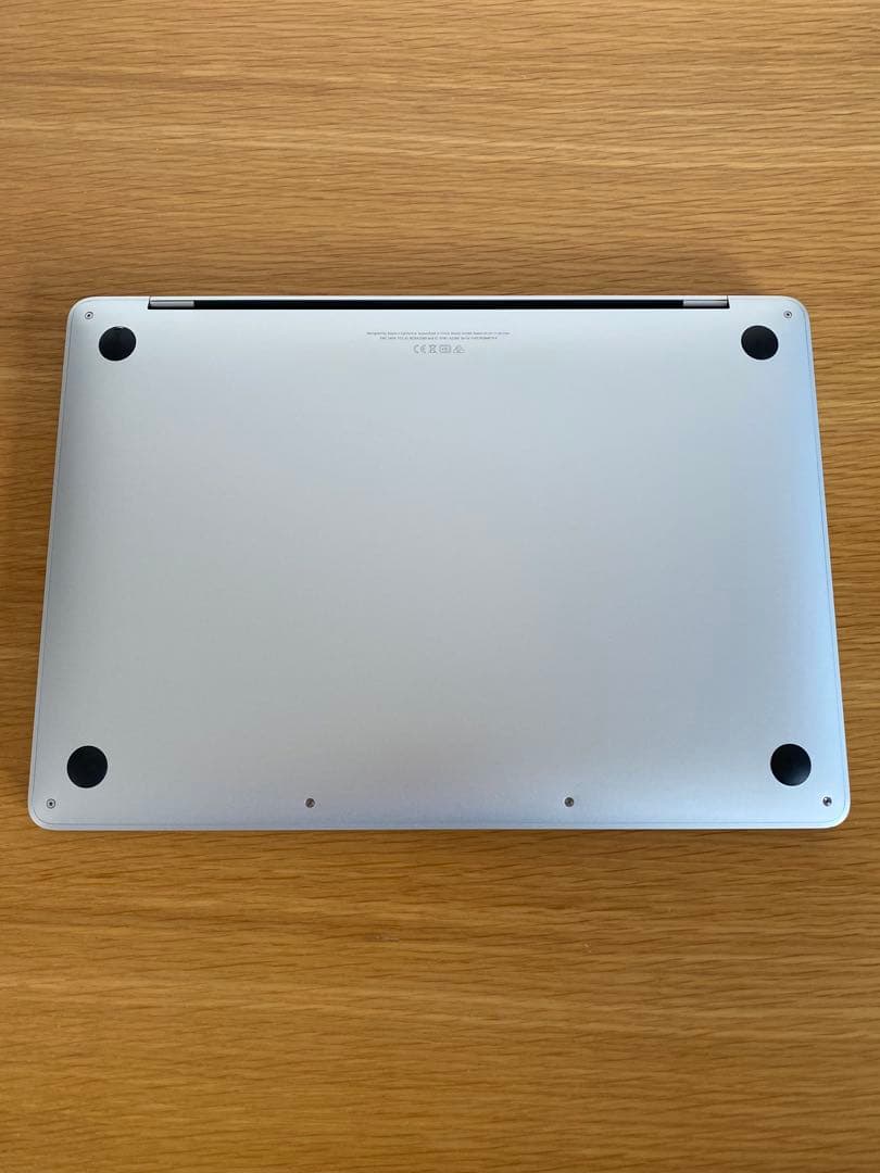 MacBook Pro 2020 本体　ほぼ未使用美品　バッテリー良好