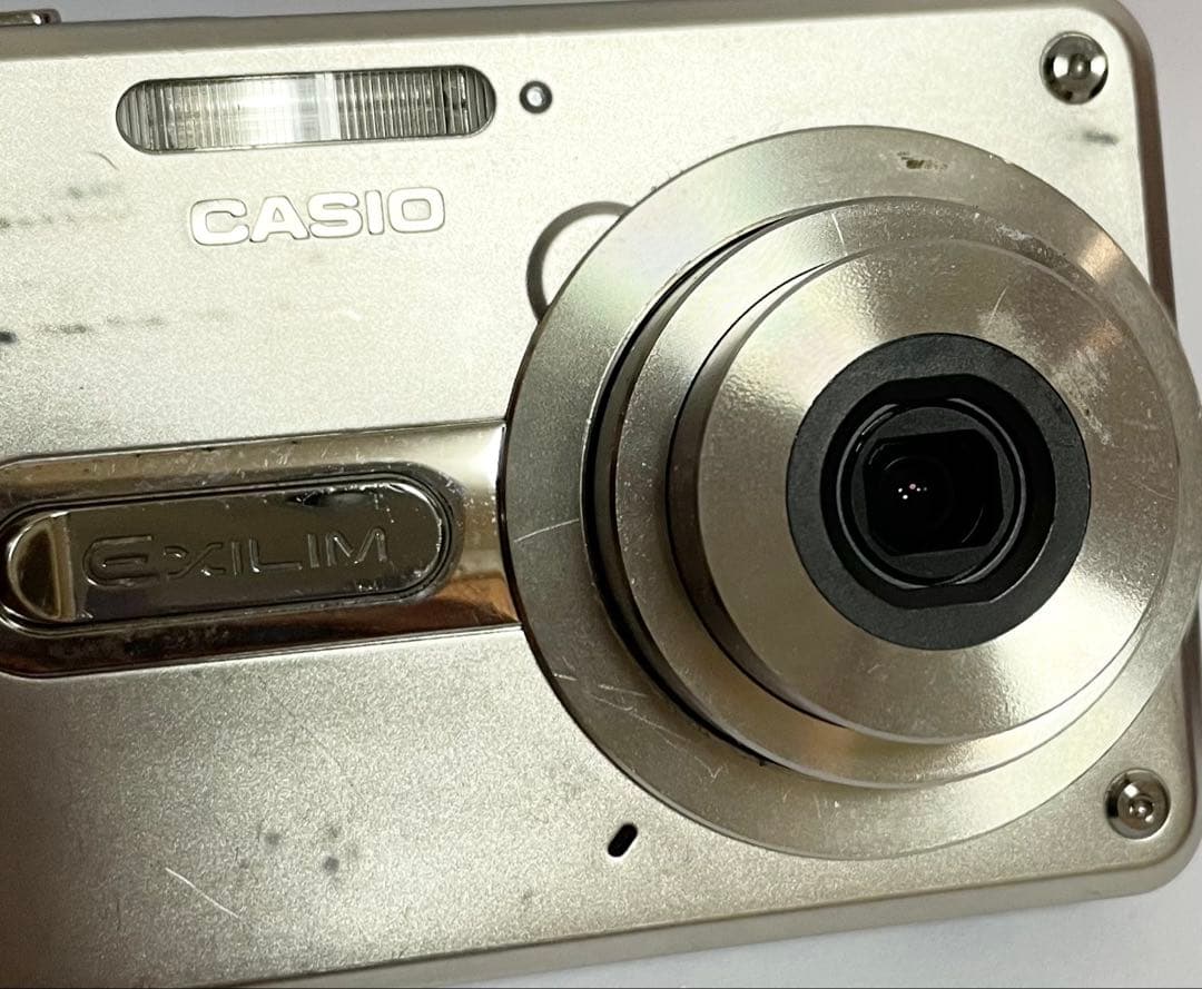 【完動品】CASIO EXILIM EX-S100 デジタルカメラ 動作確認済み