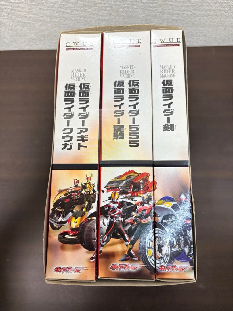 【新品未開封】キャラウィール 栄光のライダーマシーン CWUE