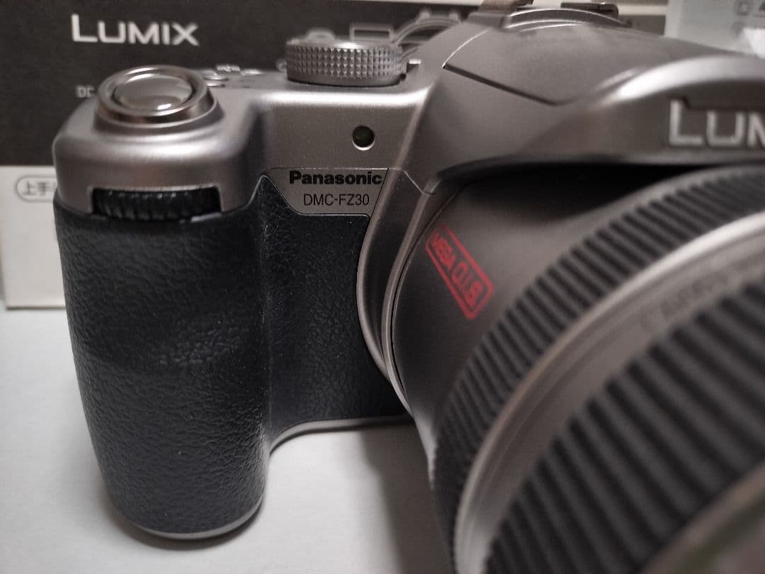 Panasonic DMC-FZ30 デジタルカメラ