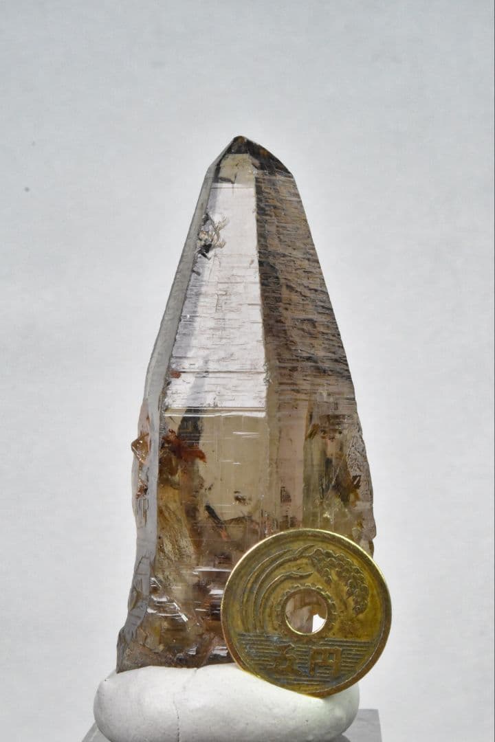 モンドクォーツ2023 先細りスモーキークォーツ