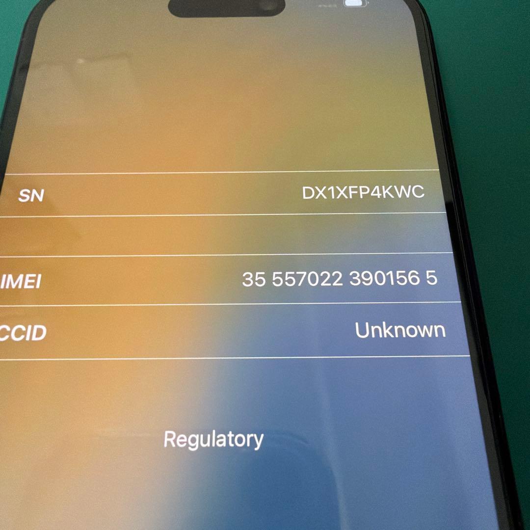 iPhone16 ブラック　128gb