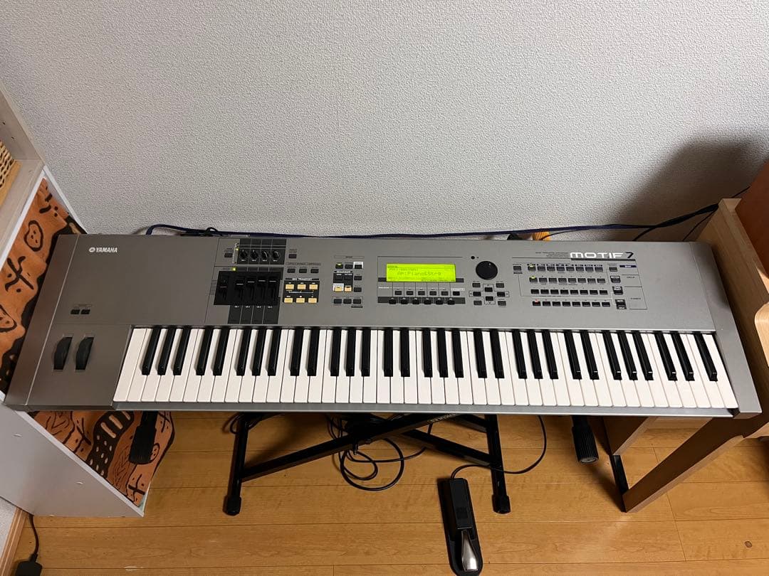 【引き取り限定】YAMAHA MOTIF7 ヤマハ モチーフ7 シンセサイザー