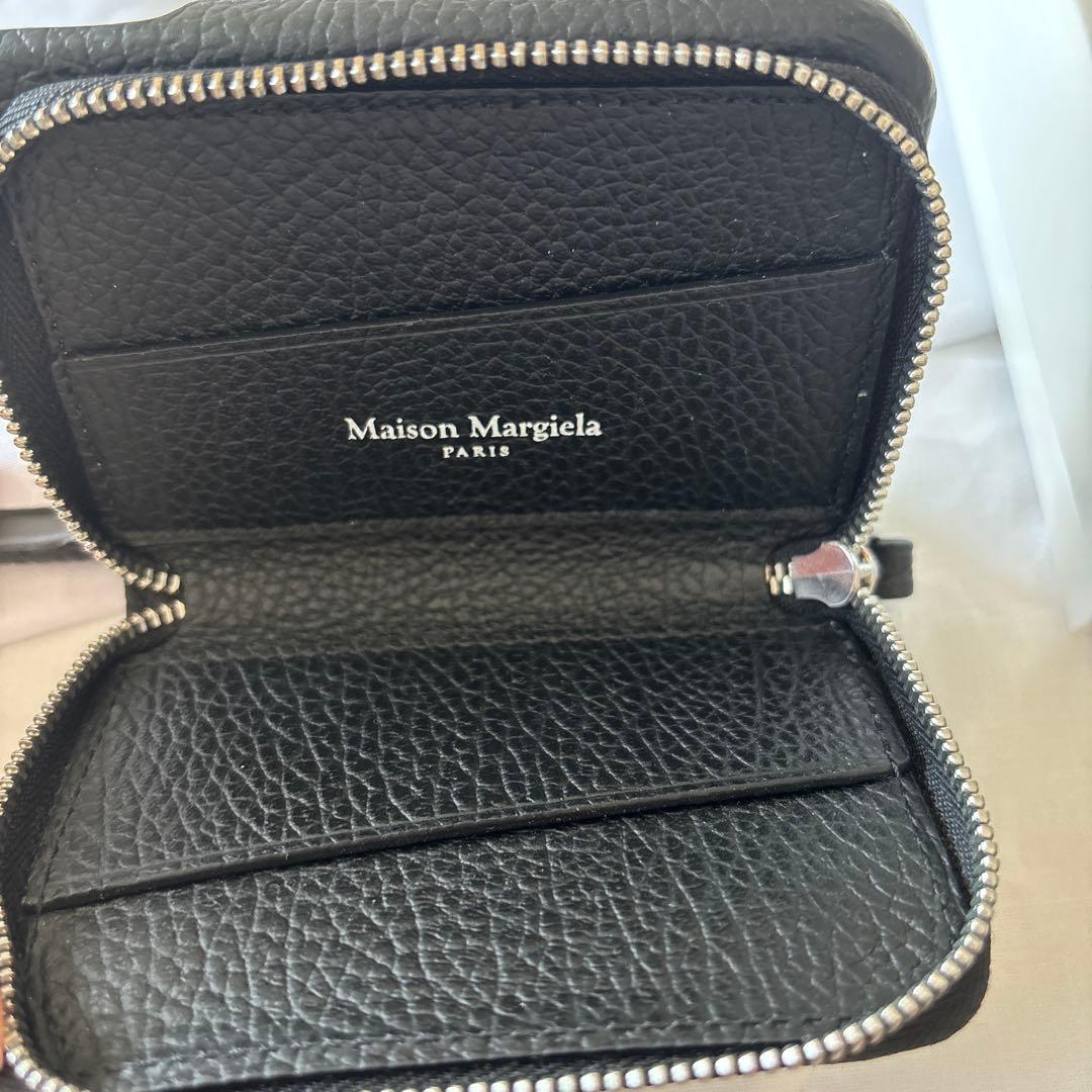 Maison Margiela iPhone14 ラウンドジップ　4ステッチ